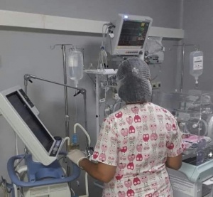 Los servicios de terapia intensiva e intermedia neonatal del hospital distrital de San Ignacio cuenta con 12 pacientes. 