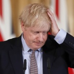 Piden renuncia de Boris Johnson por las supuestas celebraciones durante el confinamiento