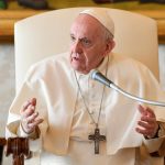 Papa Francisco pide que continúe la tregua y se libere a todos los rehenes